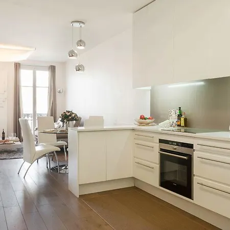 Apartamento Two Bedroom Luxury - Balcony With View Of Notre Dame