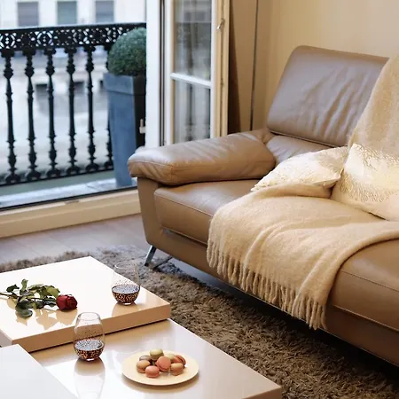 Apartamento Two Bedroom Luxury - Balcony With View Of Notre Dame *