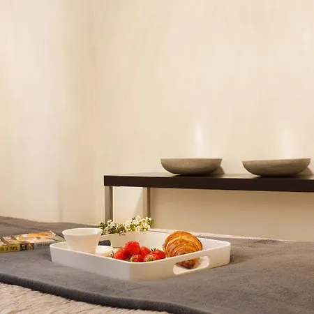 Two Bedroom Luxury - Balcony With View Of Notre Dame Apartamento